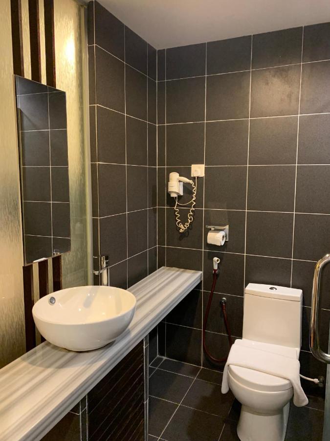 T+ Hotel Sungai Petani Buitenkant foto