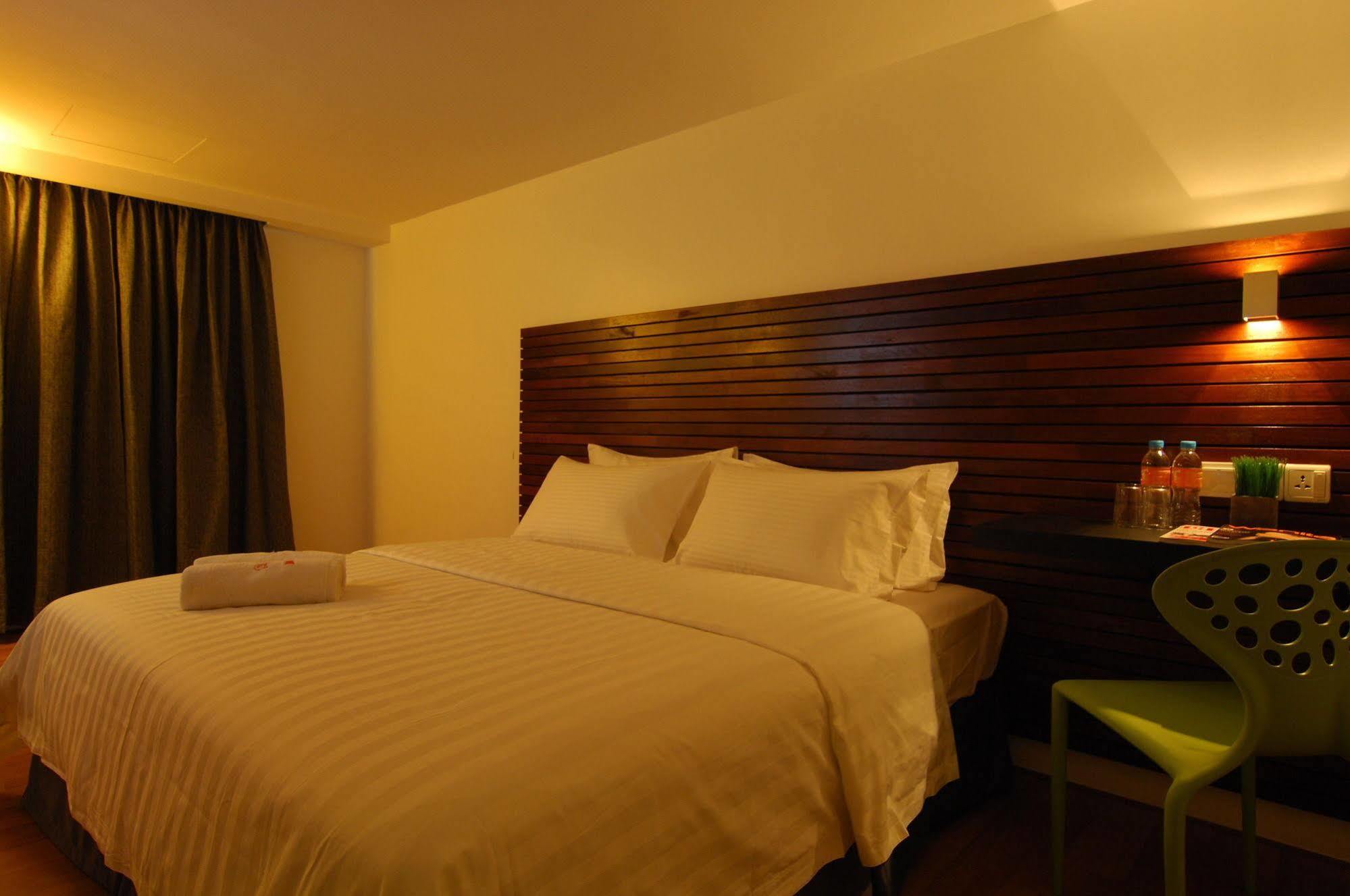 T+ Hotel Sungai Petani Buitenkant foto